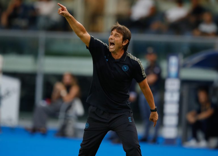 Conte a du pain sur la planche alors que Naples « a fondu comme neige au soleil » à Vérone