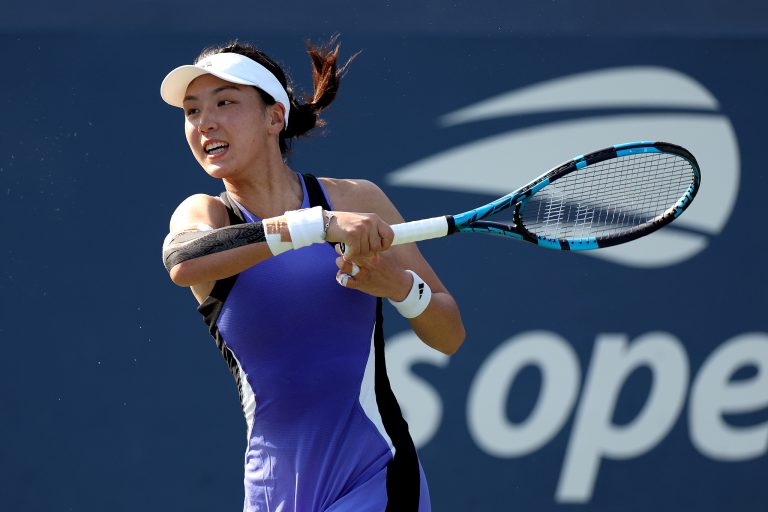 Wang Xinyu revient au score face à Rodionova et accède au deuxième tour de l&rsquo;US Open