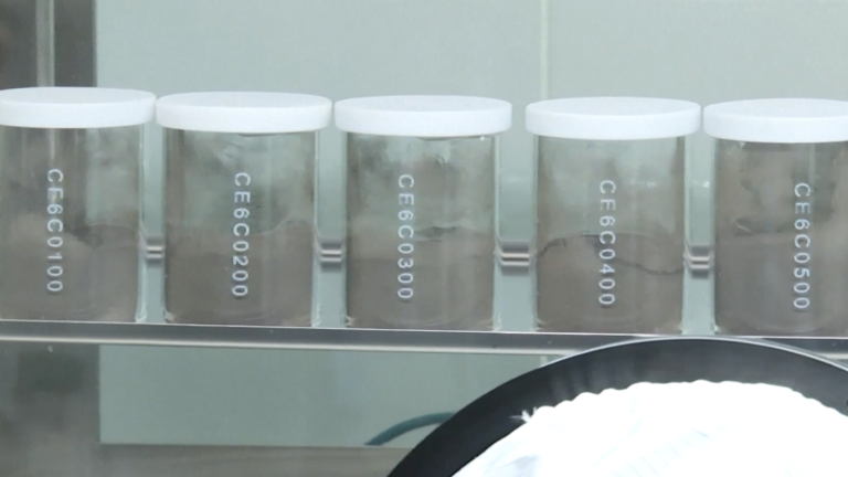 Des échantillons de la face cachée de la lune Chang&rsquo;e-6 dévoilés