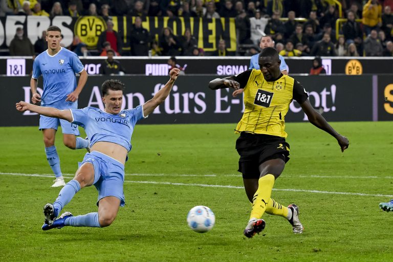 Guirassy marque deux fois lors de la victoire 4-2 de Dortmund contre Bochum