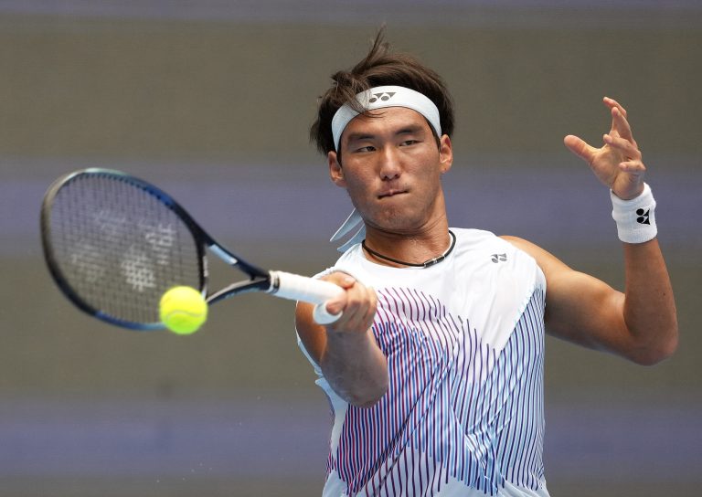 Le Chinois Buyunchaokete accède au deuxième tour de l&rsquo;Open de Chine