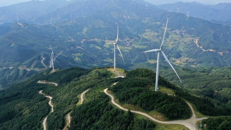 Les progrès réalisés par la Chine en matière de développement énergétique au cours des 75 dernières années