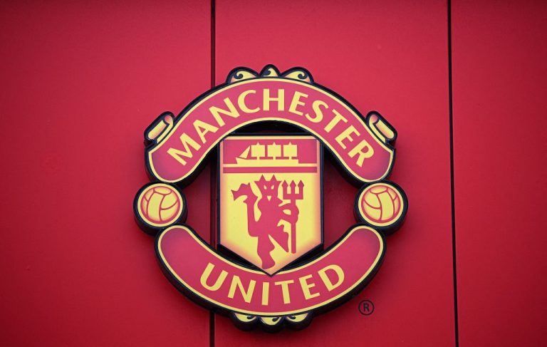 Manchester United ne paiera pas trop cher pour les transferts, déclare le PDG du club
