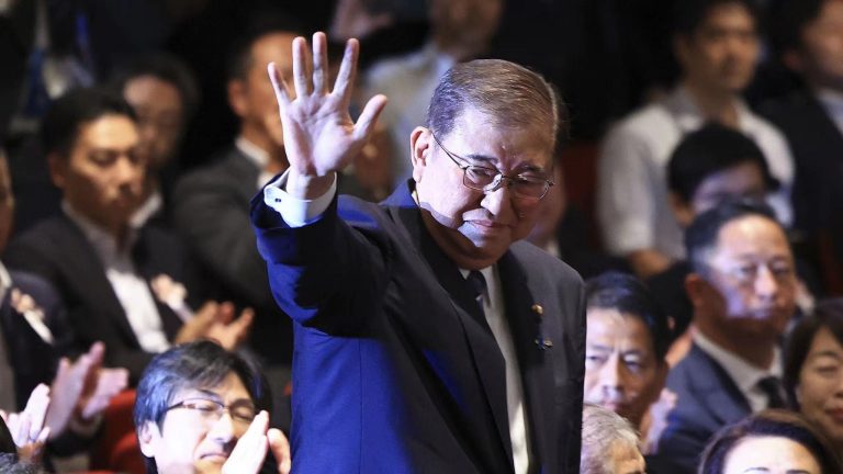 Shigeru Ishiba élu chef du parti au pouvoir au Japon