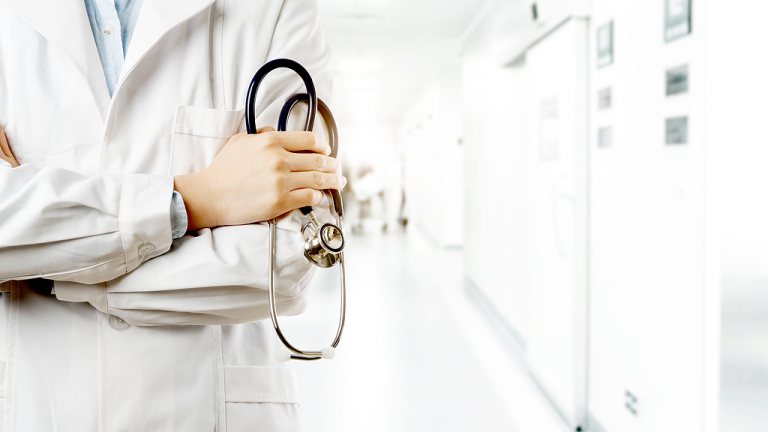 La première thérapie utilisant des cellules de donneurs met les maladies auto-immunes en rémission