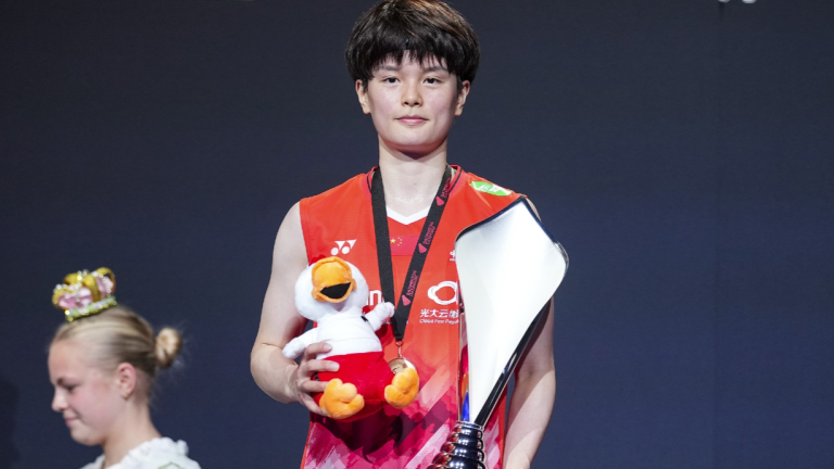 Le Chinois Wang surprend le champion olympique An et remporte son premier titre à l&rsquo;Open du Danemark