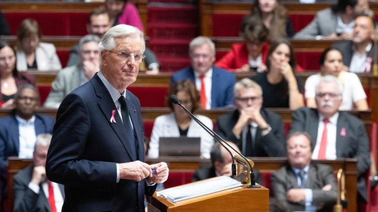 Le Premier ministre français présente ses politiques sur les priorités nationales