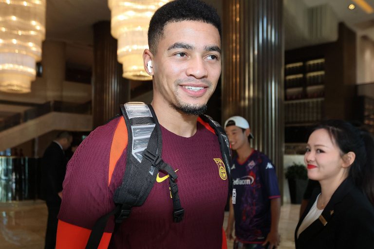 Le défenseur Jiang Guangtai est convaincu que la Chine peut battre l&rsquo;Australie