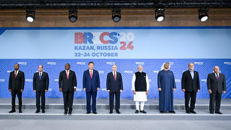 Le sommet de Kazan ouvre une nouvelle phase d&rsquo;une plus grande coopération des BRICS (Wang Yi)