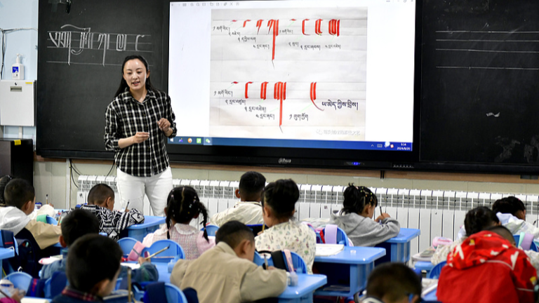 Le système éducatif diversifié de la Chine donne vie aux rêves de millions de personnes