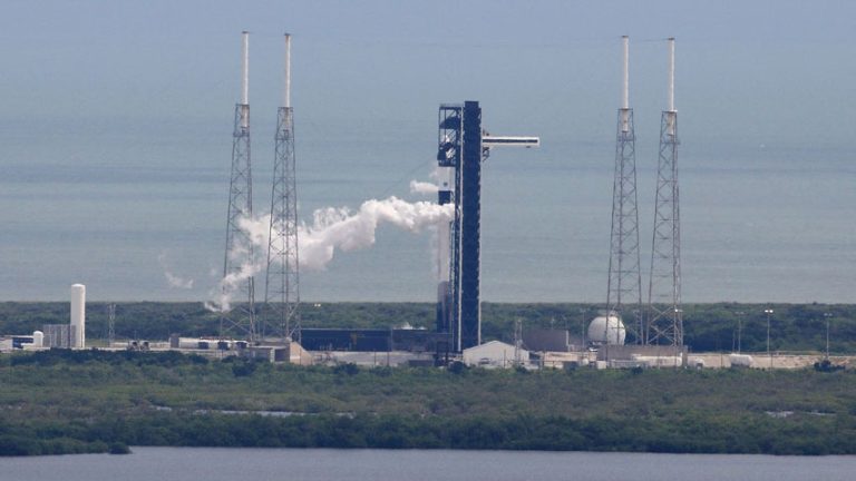 Les États-Unis immobilisent la fusée Falcon 9 de SpaceX pour la troisième fois en trois mois