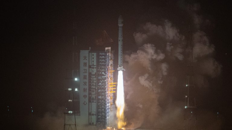 La Chine lance un nouveau satellite pour détecter la salinité des océans