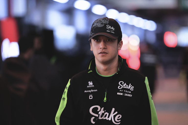 Zhou Guanyu se séparera de Kick Sauber après la saison 2024