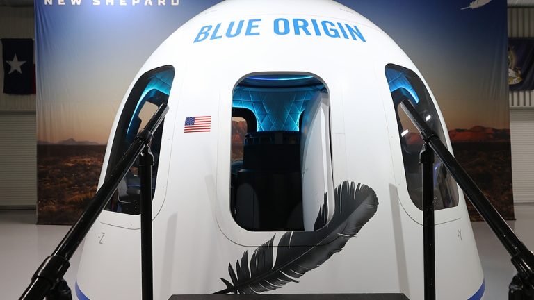 Blue Origin obtient la licence de la FAA pour son premier lancement de fusée New Glenn