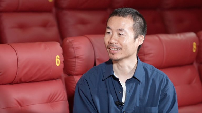 Li Ruijun, juré du Golden Coconut Award, partage les critères des grands films