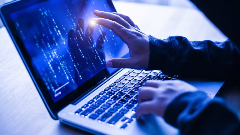 La Chine publie un rapport sur les cyberattaques américaines visant une entreprise technologique