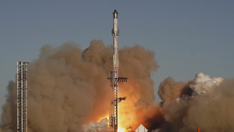 Le vaisseau spatial de SpaceX explose lors du 7e vol d&rsquo;essai