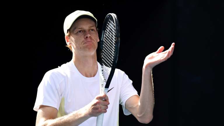Sinner et Swiatek remportent leur place en quarts de finale à l&rsquo;Open d&rsquo;Australie