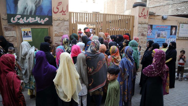 He stole chocolates, an Indian couple kills 13 -year -old maid