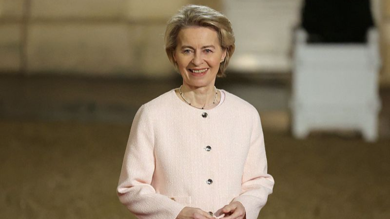 L&rsquo;UE s&rsquo;engage à 200B Euros pour une nouvelle initiative d&rsquo;investissement en IA