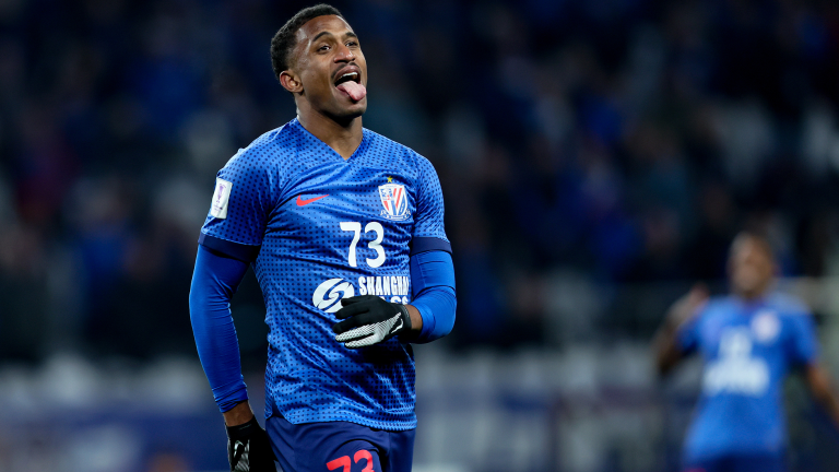 Mineiro Triple mène Shanghai Shenhua à une victoire asiatique cruciale