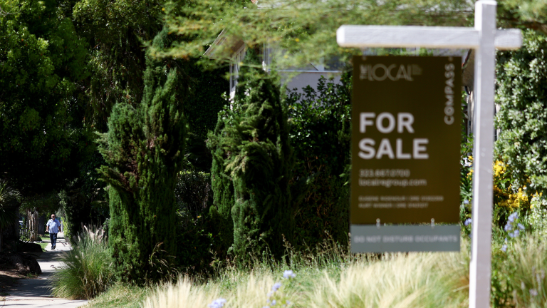 Qui paie pour les tarifs? Les acheteurs de maisons américains sont susceptibles de faire face à des prix plus élevés