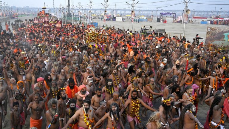 The dead in the RESSA at Delhi station rise to 18