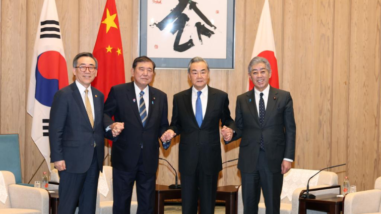 Chine confiante dans les perspectives de coopération Chine-Japan-Rok: Wang Yi