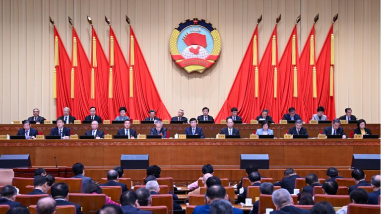 Le premier organisme de conseil politique de la Chine termine la session du comité permanent