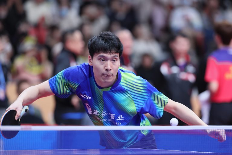 Qualifications de tennis de table pour 15e jeux nationaux de Chine enveloppement