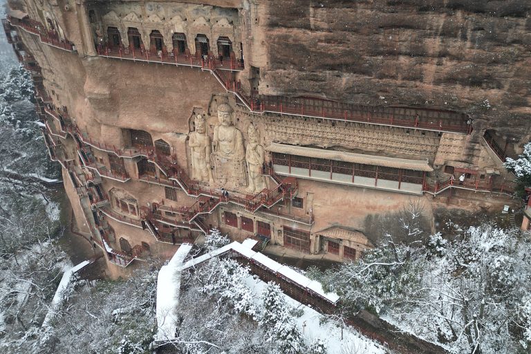 Sites sacrés sino-vietnamiens: GROTTOES MAIJISHAN ET MON SON Sanctuaire
