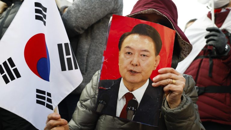 The South Korean president Yoon came out of prison
