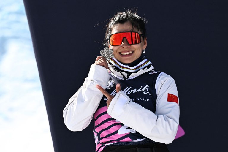 Xu, Li Gagnez des arbitres aux Championnats du monde Snowboard / Freestyle / Freeski