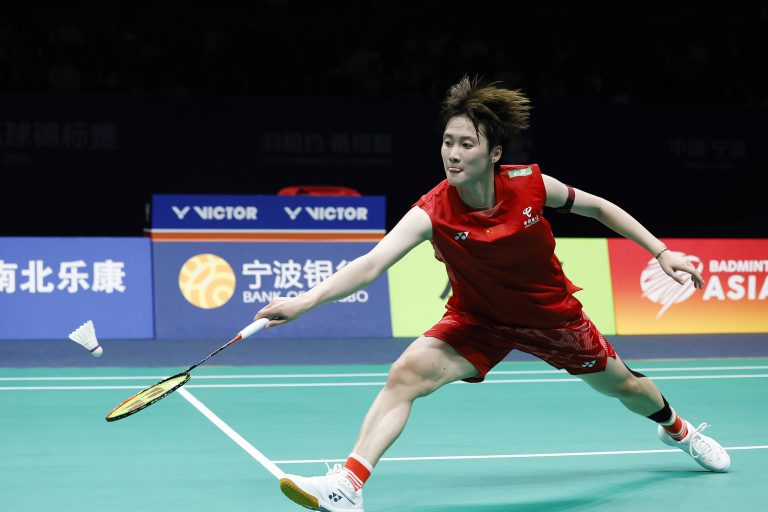 Chen Yufei bat Akane Yamaguchi aux Championnats de Badminton Asia