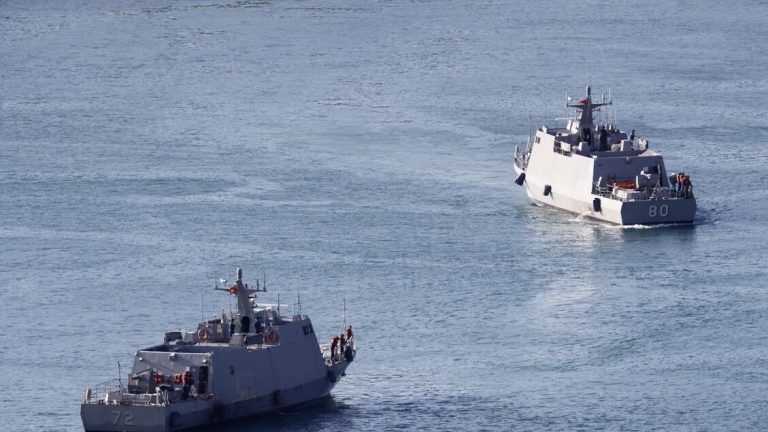 China, maneuvers for precision attacks around Taiwan