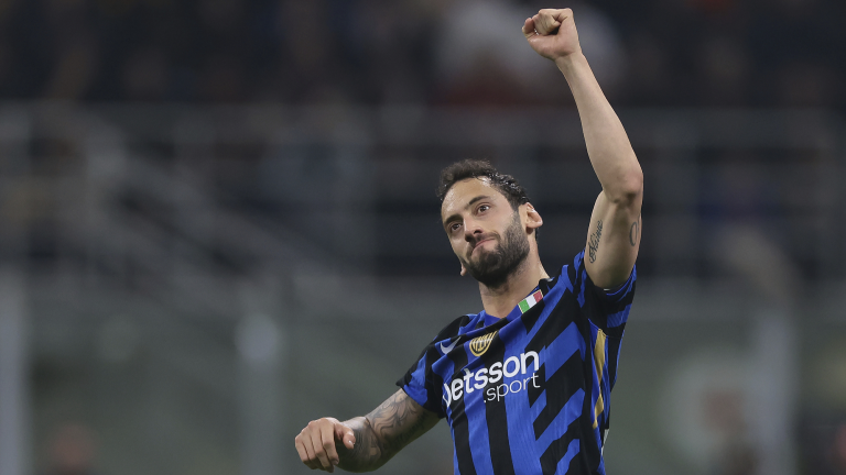 Inter et Milan Niveau dans la Coupe italienne du Derby semi
