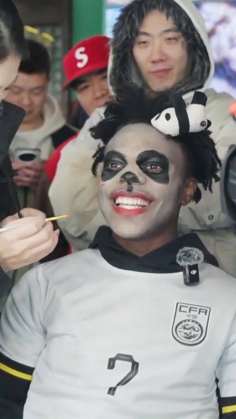 Les livestreams en porcelaine d&rsquo;Ishowspeed prennent des médias sociaux mondiaux d&rsquo;assaut