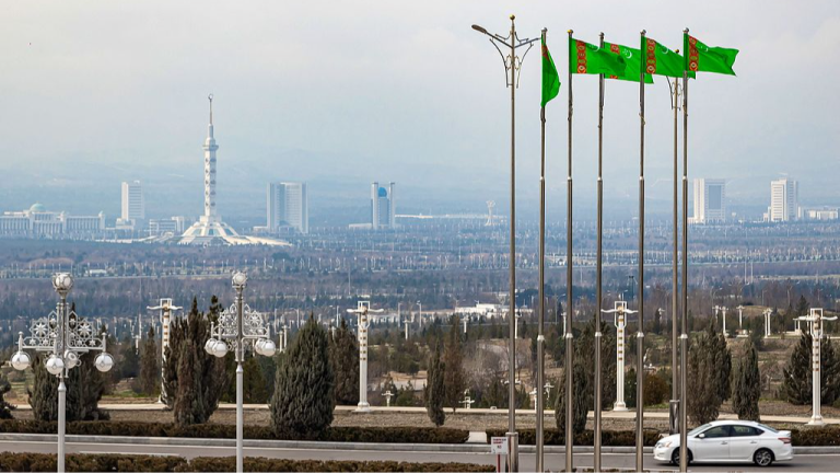 Ashgabat: La merveille blanche brillante du Turkménistan