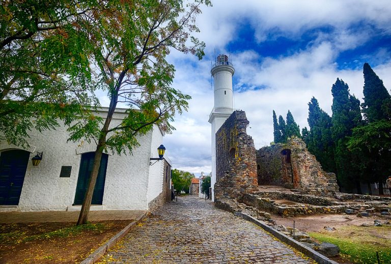 Heritage vit à Colonia del Sacramento et Lijiang