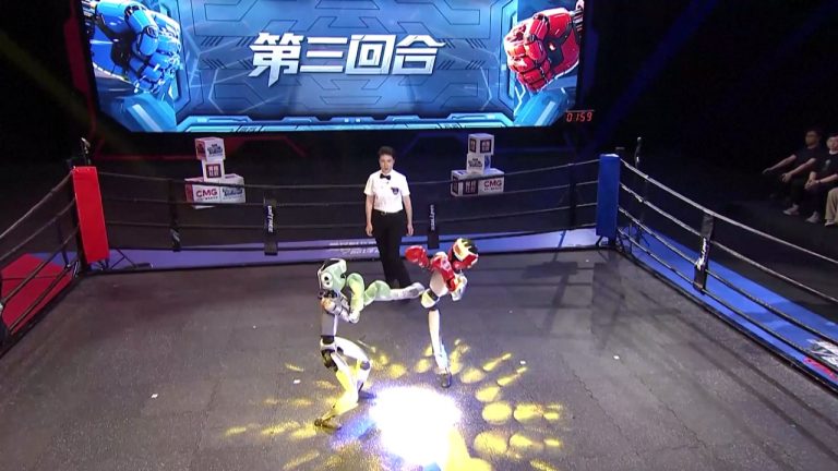Kung Fu Bots: La Chine lance la 1ère arène de combat de robots humanoïdes au monde