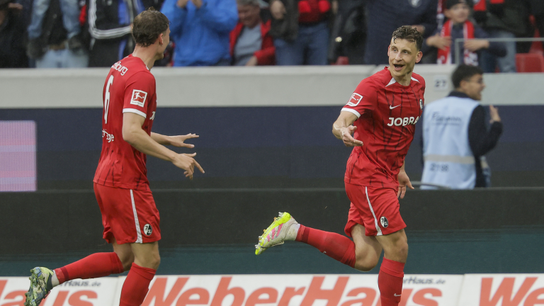 Le Bayern Munich remporte le titre de Bundesliga après le tirage au sort de Leverkusen à Freiburg