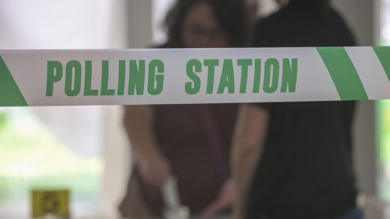 The seats in Singapore closed, key test for premier Wong