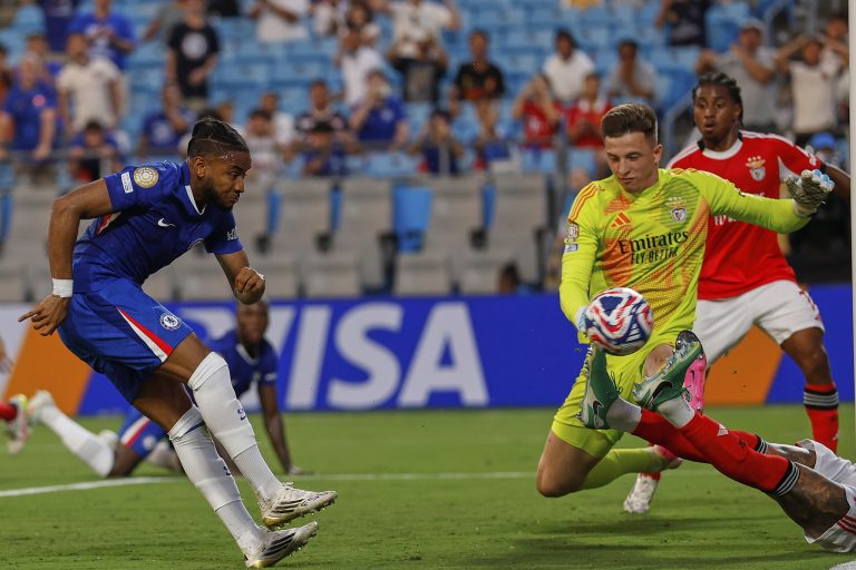 Chelsea marque 3 buts en plus de temps pour battre Benfica lors de la Coupe du monde du club