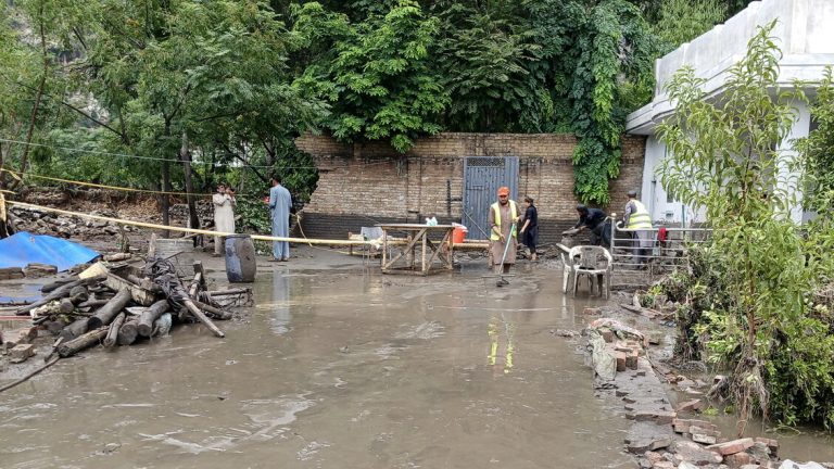 Eleven deaths from sudden floods in Pakistan