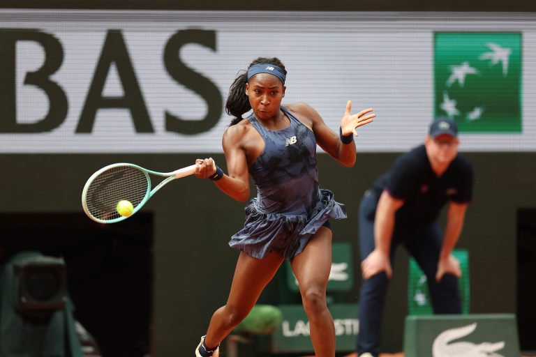 Gauff Livres cinquième voyage consécutif en quarts de finale à French Open