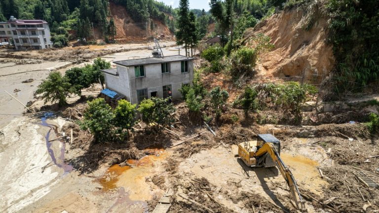 Heavy floods in China, evacuated in 80 thousand in the Guizhou