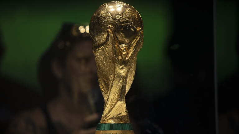 Infantino se tourne vers la Coupe du Monde de la FIFA 2026 sur un compte à rebours d&rsquo;un an