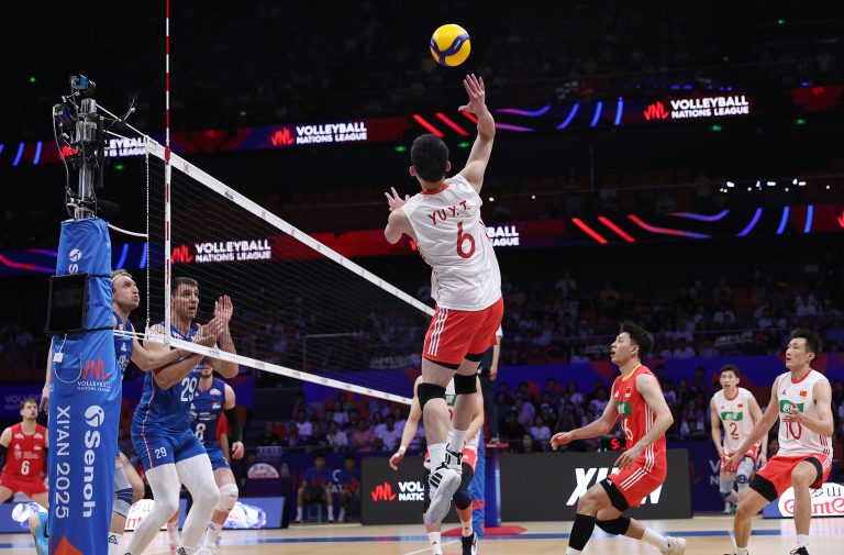 La Chine bat la Serbie 3-0 à la Ligue masculine des nations de volleyball