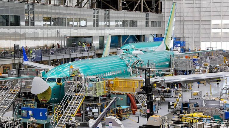 L&rsquo;agence de sonde américaine fait défaut Boeing, FAA en 737 MAX PORTH PULL BOURNI