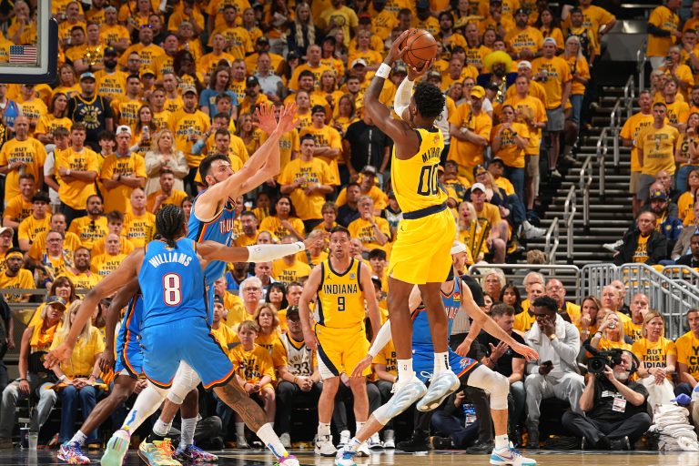 Les Pacers retrouvent le dessus dans la finale de la NBA après avoir battu Thunder dans le match 3